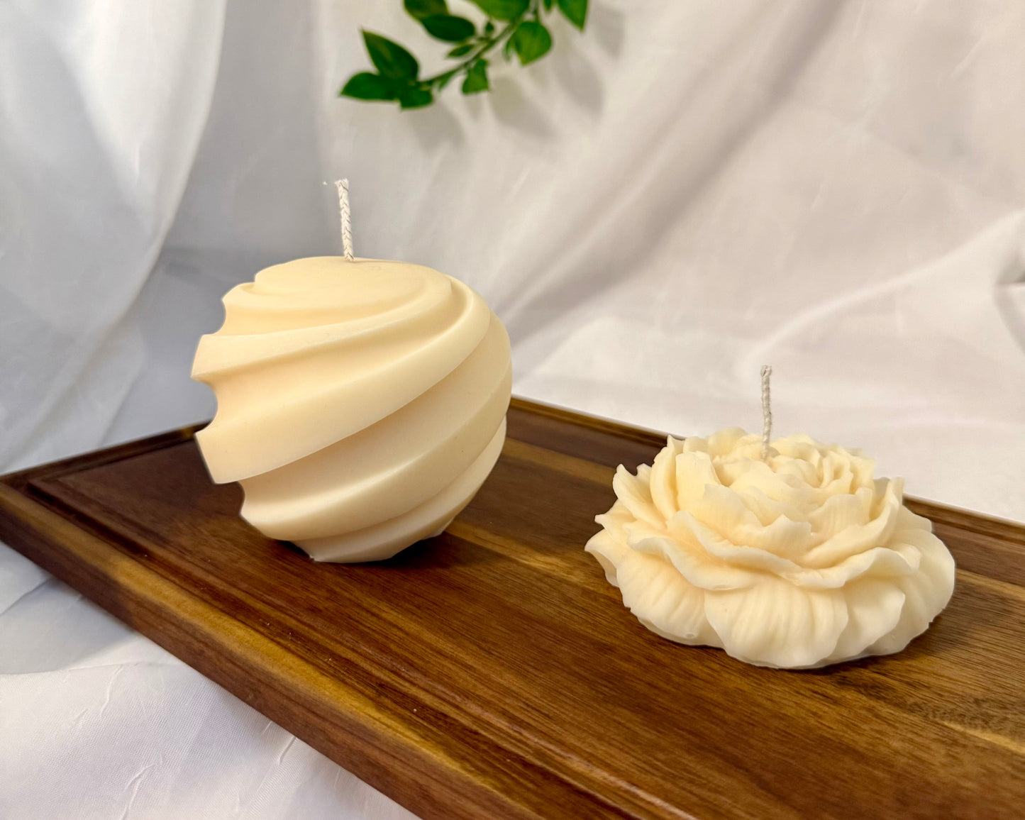 SWIRL BALL candle